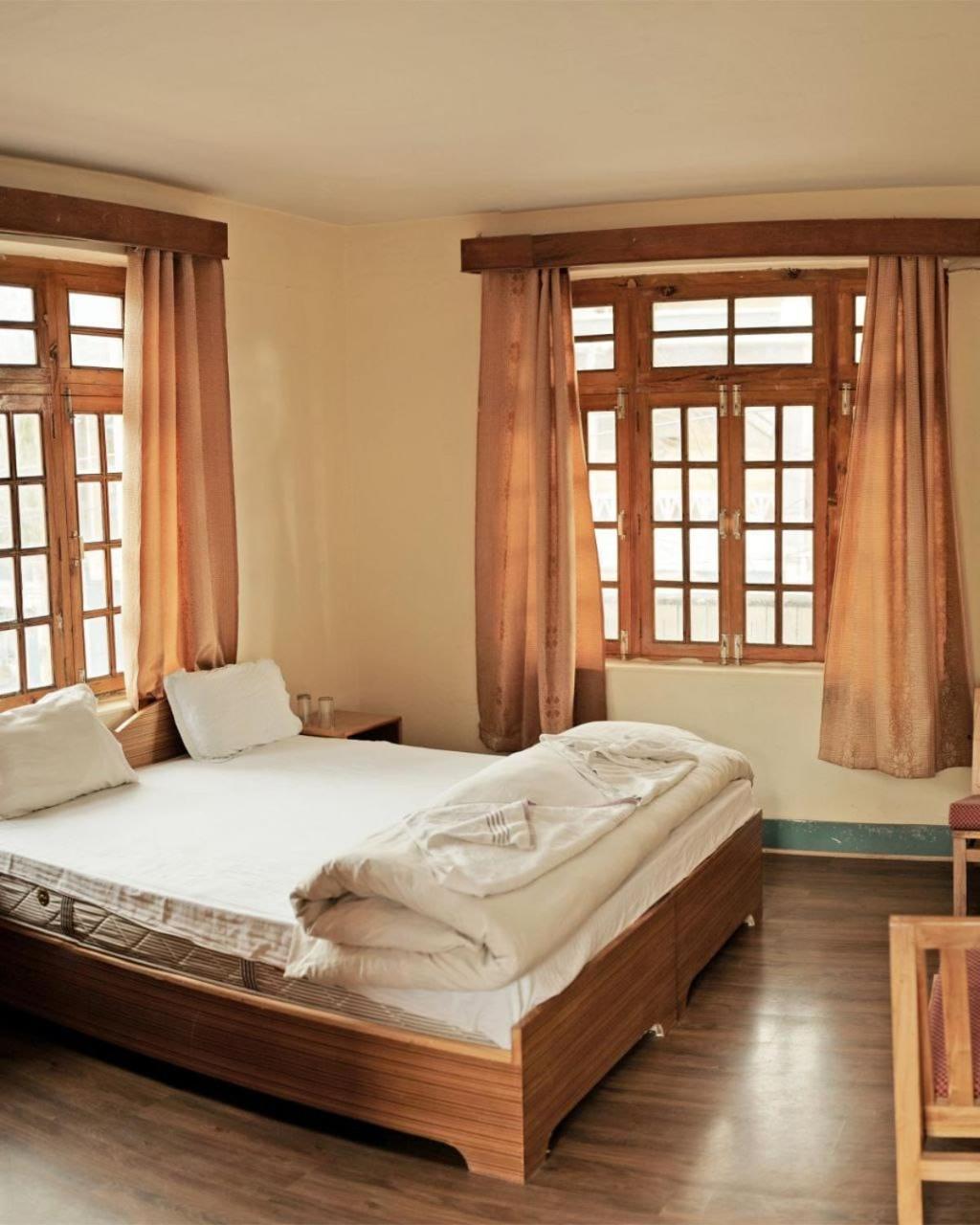 Hotel Lonchay Residency Leh Exterior photo